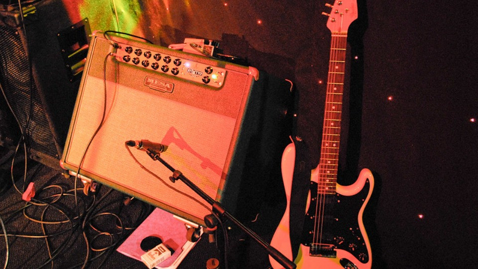 Guitar Rig Reverbs Here's What the Average Guitar Rig Looks LIke According to Reverb ...