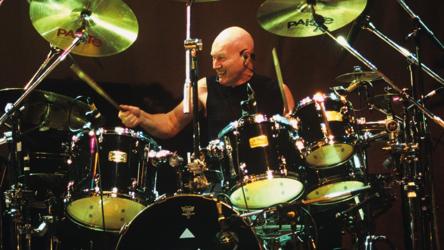 Ex-AC/DC Drummer Chris Slade Recounts Manfred Mann's Late '70s Deceit ...