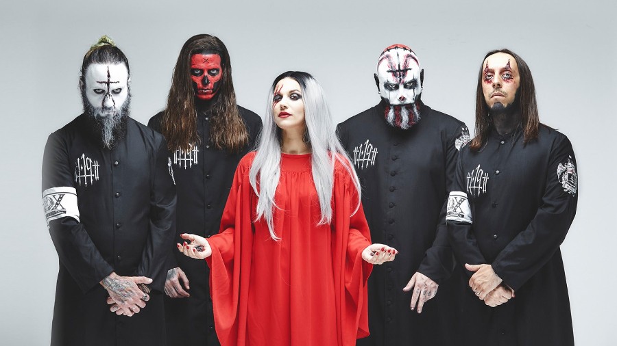 Lacuna Coil Vocalist Explains Band's Longevity, Says 'Honesty Always