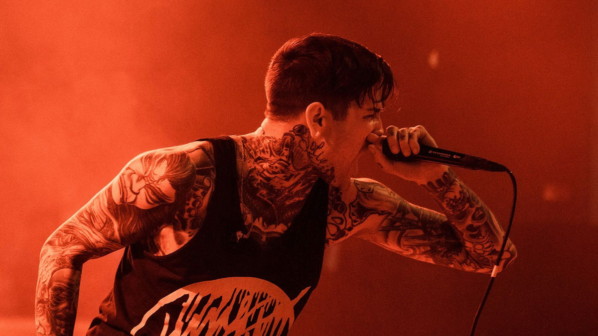 This Metal Legend Died Over a Decade Ago, but His Star is Still Burning  Bright | Ultimate Guitar, image size:1200x675