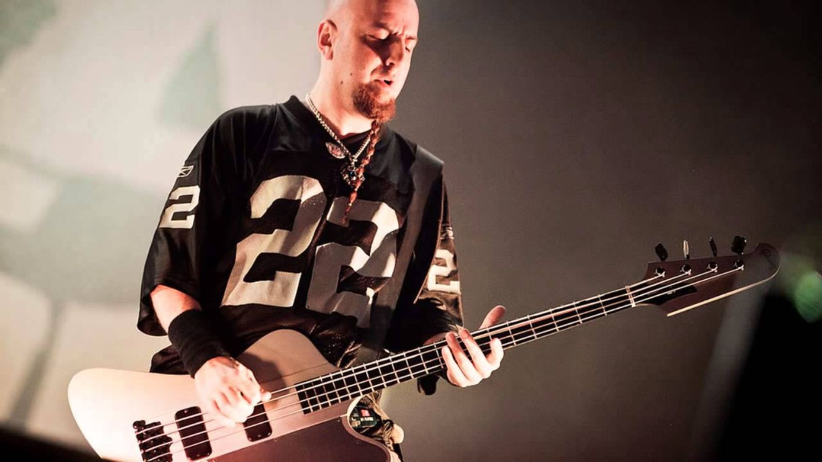 Nu Metal Became Cheesy Says SOAD s Shavo Odadjian Some Bands Ruined That Cool Vibe Ultimate Guitar