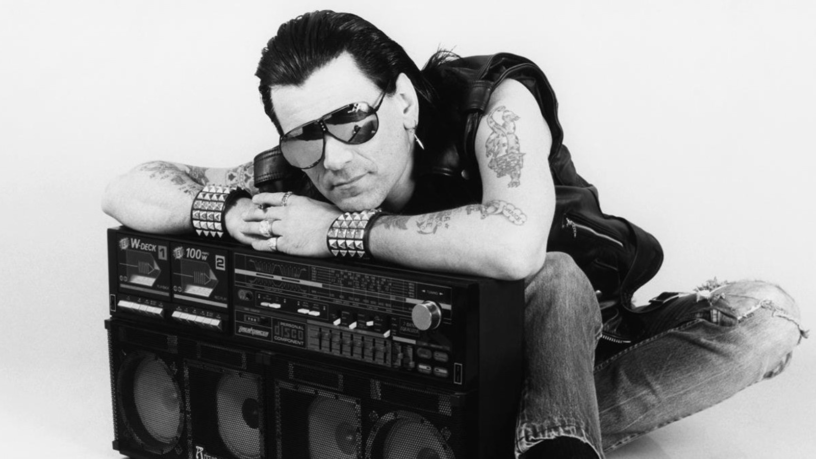 From 'Blitzkrieg Bop' to Hip Hop: Story of Punk Legend's Forgotten Hip Hop Experiment #hiphop