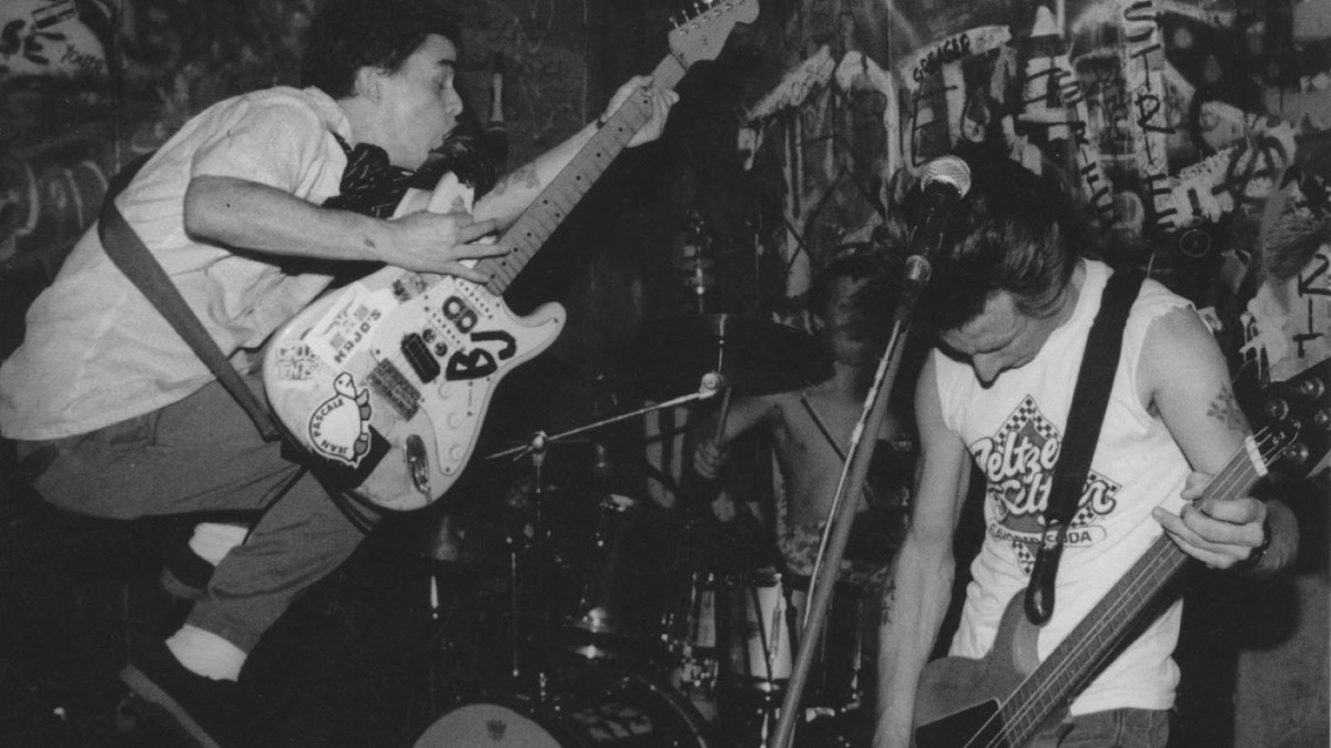 They Were on Top but Fans Turned on Them: The Band Replied With an Anti-Mainstream Album (A Flop Then, a Classic Now)