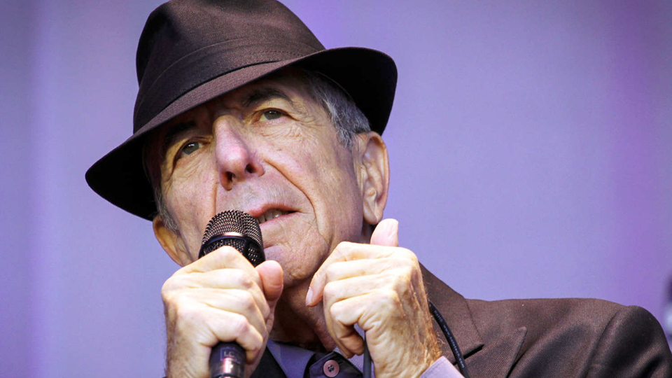 Leonard Cohen Dead at 82 | Ultimate Guitar