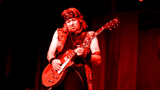 Top 10 Guitar Solos by Adrian Smith