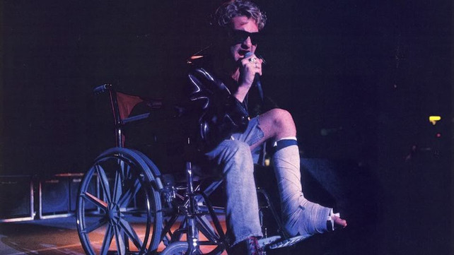 Jerry Cantrell Remembers Layne Staley Performing In A Wheelchair
