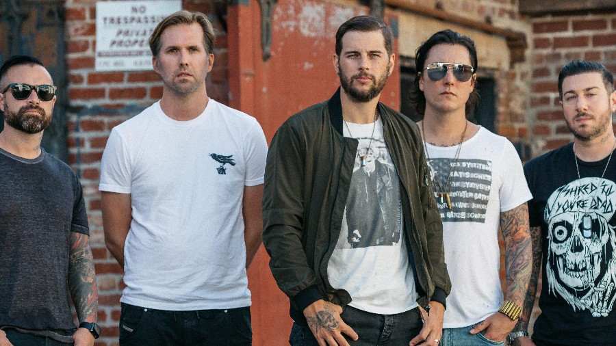 A7X Frontman Talks How Being Forced to Stay Home Affected Him