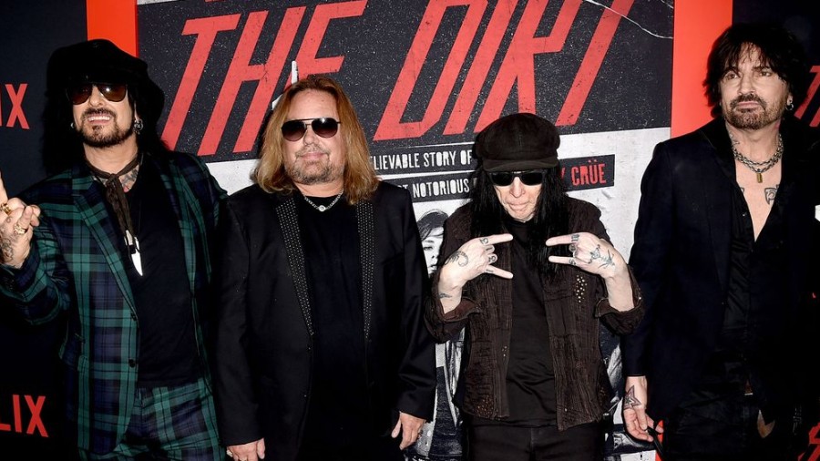 Mötley Crüe Show Attendee Rushed to Hospital After Falling From Venue's ...