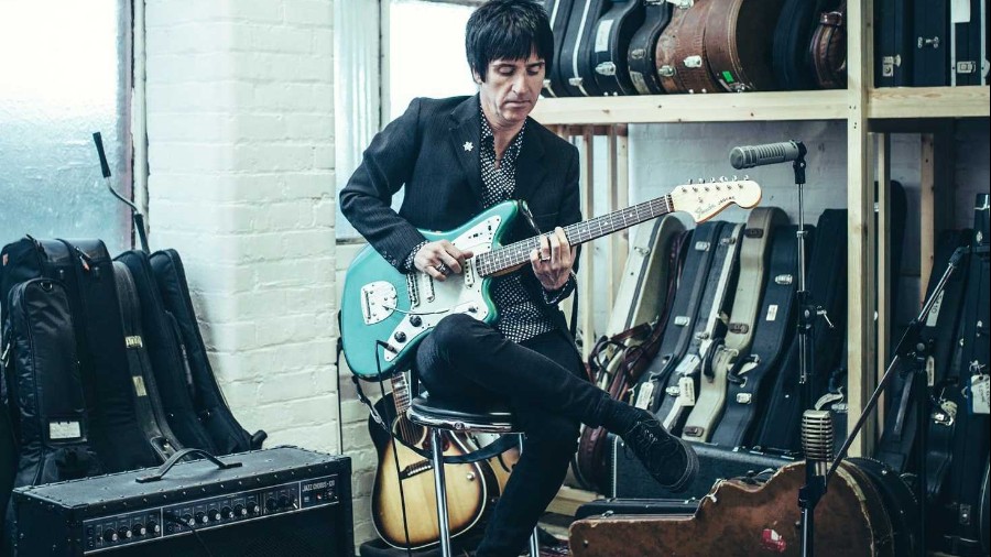 Johnny Marr Reveals How Many Guitars He Owns, Remembers Guitar That