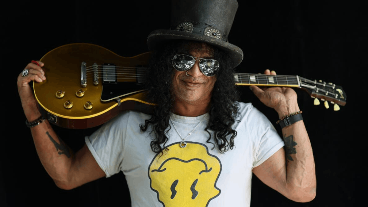 'It's Coming': Slash Has Some Pretty Big News for Guns N' Roses Fans ...