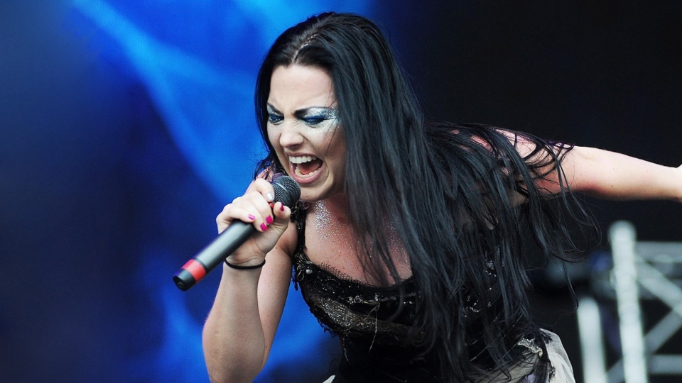 Evanescence's Amy Lee: 'I Don't Have the Voice to Sing Two Albums' Worth of  Songs' | Music News @ 