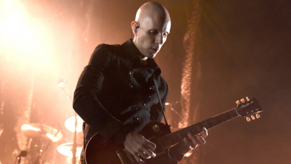 APC's Billy Howerdel on Going Bald During Hair Metal Era 'Shit, I'm