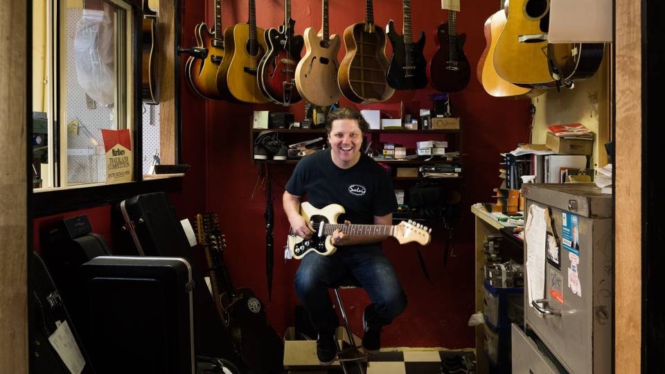 Adelaide Guitar Store Targeted in Credit Card Fraud, 20,000 Rare