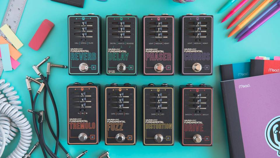 walrus AUDIO FUNDAMENTAL FUZZ  (美品) The Fundamental Series Fuzz from Walrus Audio - YouTube