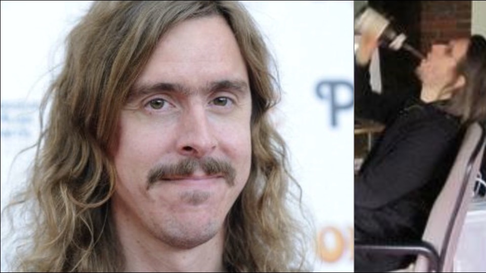 мик микаэли