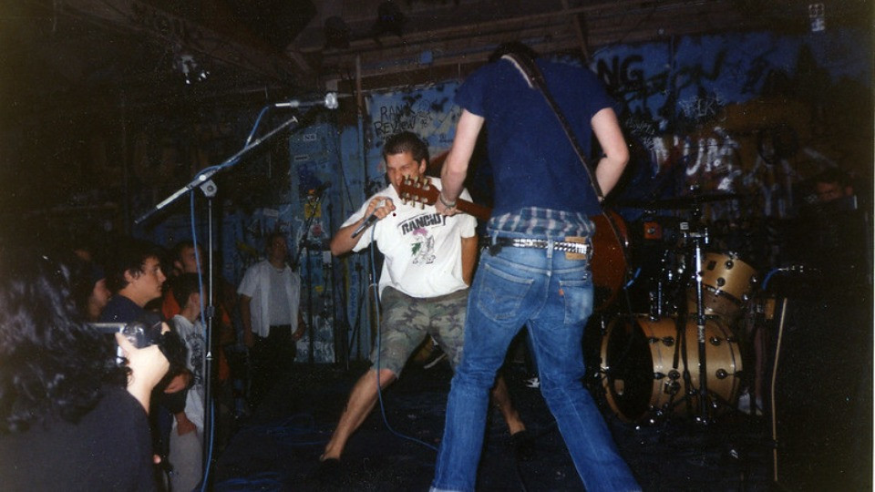 Top 5 Essential Effects Pedals for Punk Rock Guitarists Ultimate Guitar