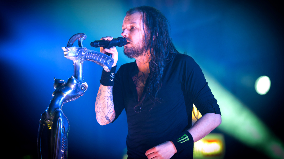 How 'Alien' Artist H.R. Giger Ended Up Designing Korn Jonathan Davis