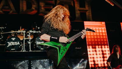 Dave Mustaine Shares Experience With His New Kramer Signature