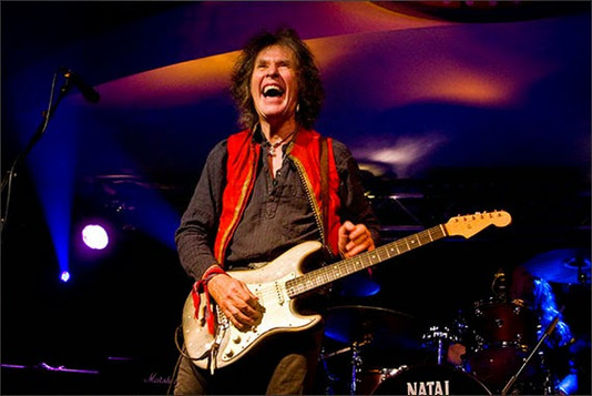 Bernie Tormé Releases a Triple Album “Dublin Cowboy”