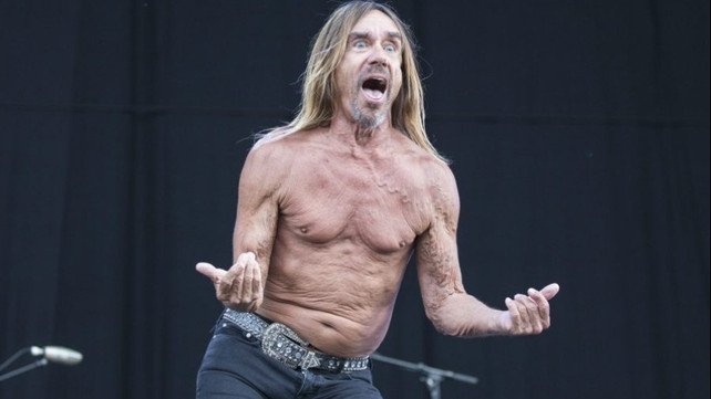Iggy Pop Hopes To Live To 80 To Spite Those Who Don T Like Me Talks 9 Hour Pre Show Routine Music News Ultimate Guitar Com