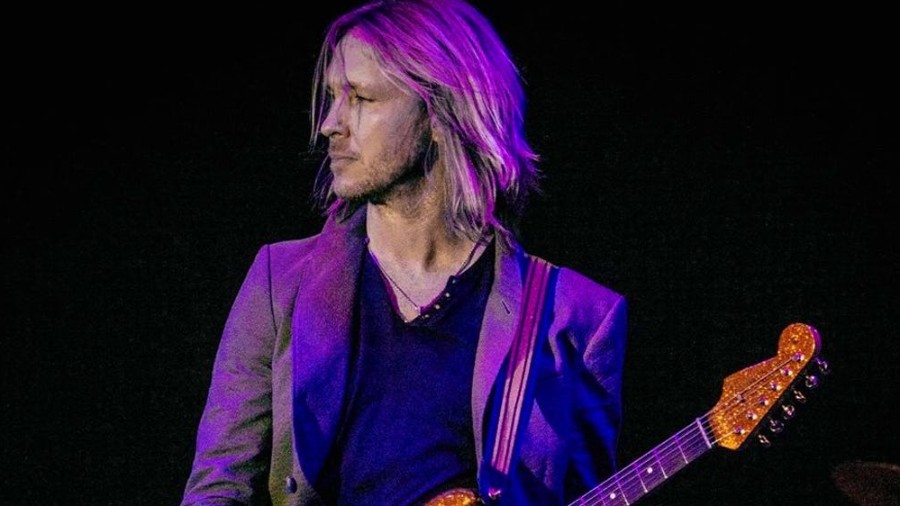 Kenny Wayne Shepherd Explains Why He Uses Same Gear Onstage & in Studio