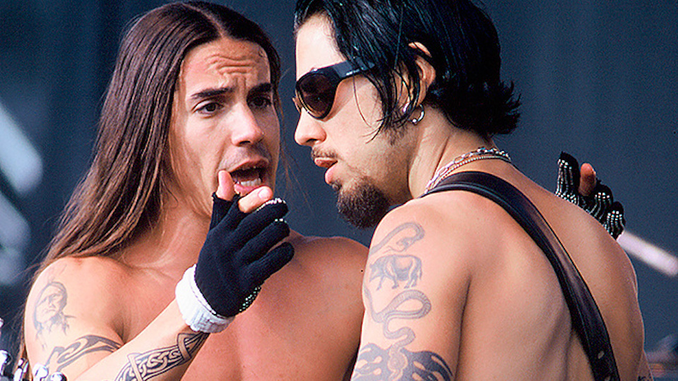 Landbrugs Konsekvent min Dave Navarro Reveals What 'Really Pissed Me Off' About How RHCP Treated Him  Before He Left