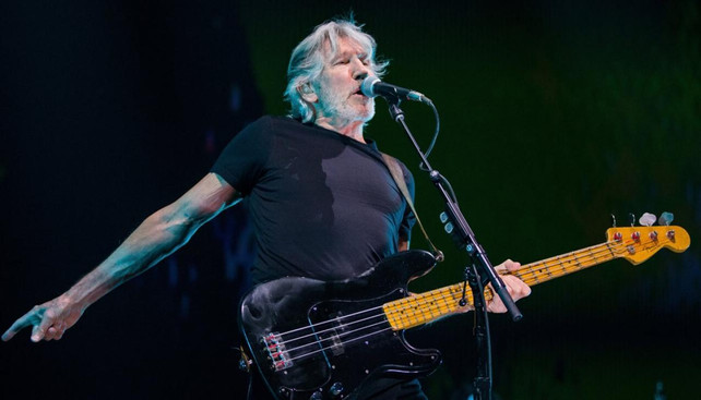 Roger Waters Used His Private Jet to Reunite Mother With Kidnapped ...