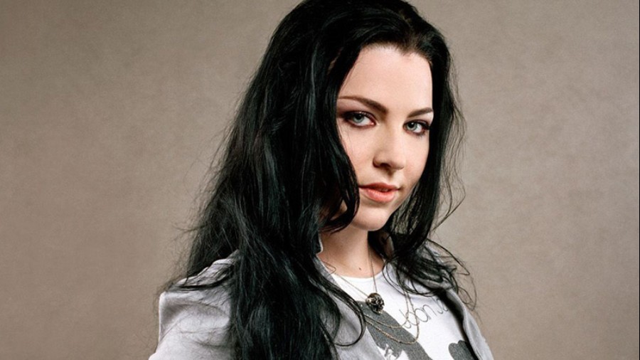 Amy Lee - Evanescence Hello 