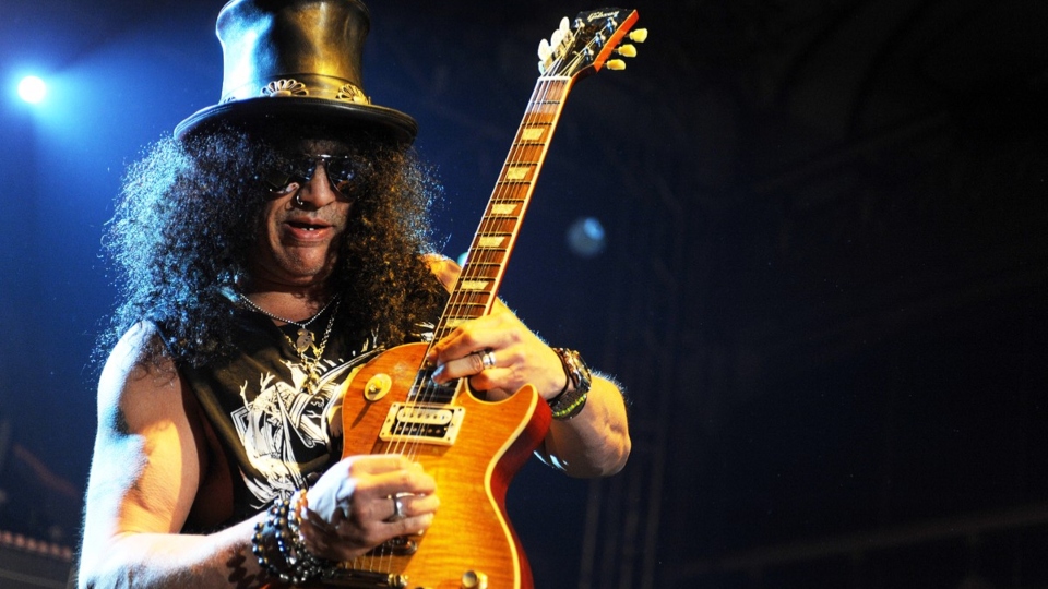 Slash Explains What He Doesn't Like About Shredding, Says Some Advanced