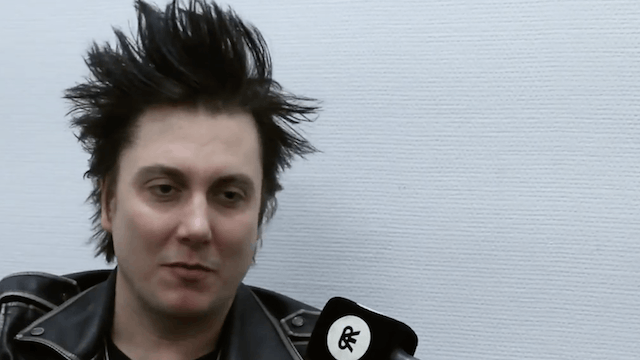 A7x How We Ended Up Drunk Onstage In Hard Rock Cafe Helsinki