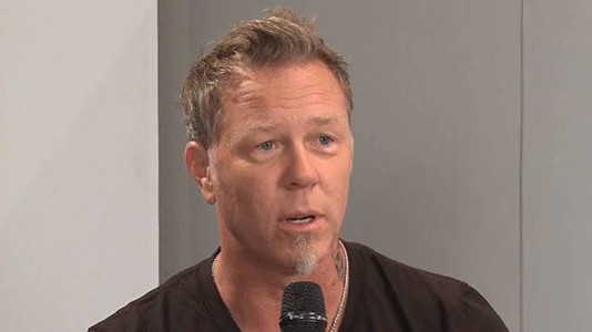 James Hetfield: I'm Too Fragile and Insecure to Read Online Comments