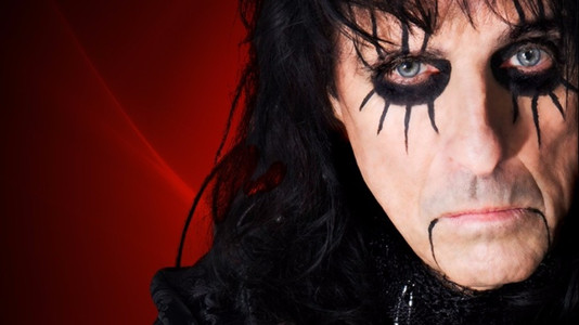 10 Best Songs by Alice Cooper