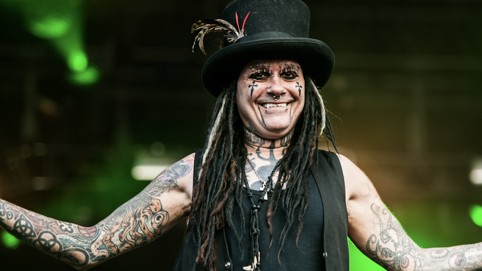 Bugün öğrendim ki: Bakanlık'tan Al Jourgensen...