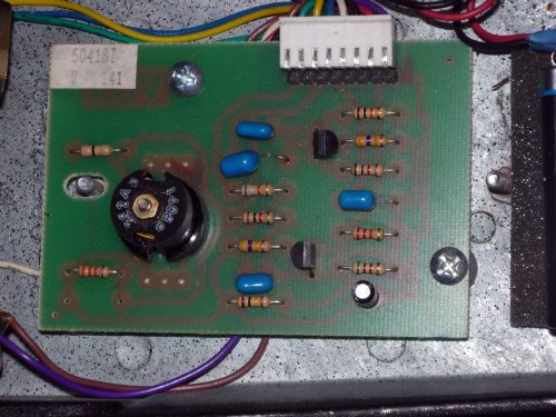 vox v847 dating